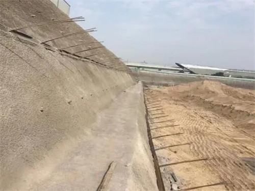 湟源河道边坡加固